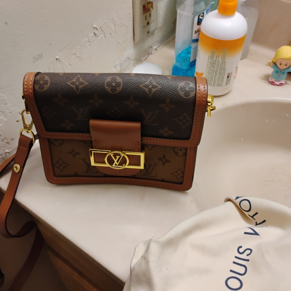 Louis Vuitton Box - Picture 3 of 3